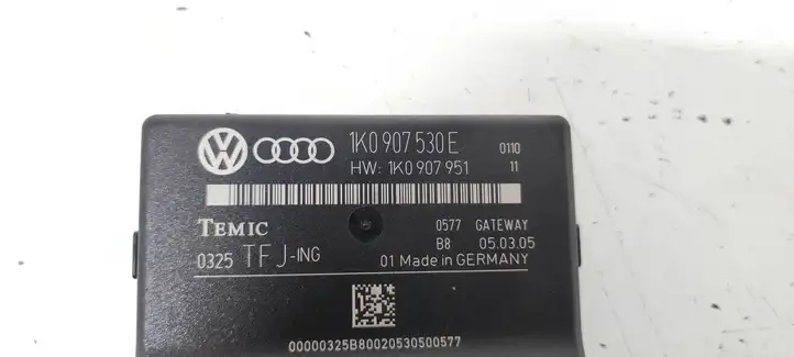 Volkswagen Touran I (2003 - 2010) 1K0907530E Модуль Gateway — фото 2
