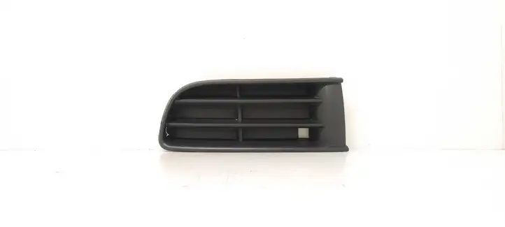 Volkswagen Polo (2001 - 2005) 6Q0853665 Нижняя решетка переднего бампера — фото 1