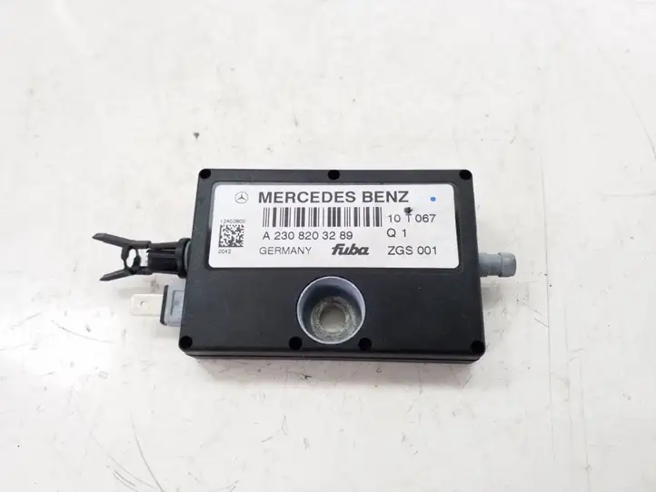 Mercedes-Benz SL R230 (2001 - 2012) A2308203289 Усилитель антенны — фото 1