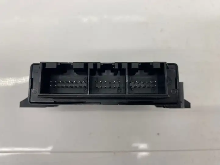 Audi A6 C7 (2014 - 2018) 4G0919475G Блок управления парктрониками — фото 4
