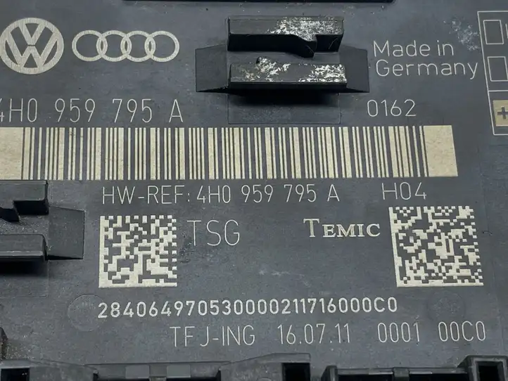 Audi A8 S8 D4 4H (2010 - 2014) 4H0959795A Блок управления дверью — фото 9