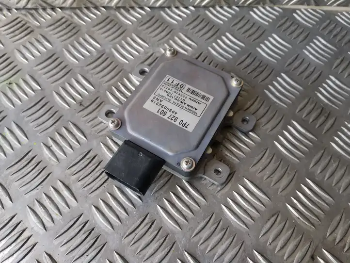 Volkswagen Touareg II (2010 - 2018)  7P0927601 Блок управления подвески