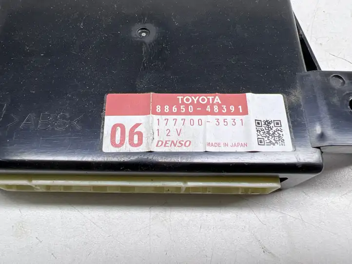 Lexus RX 450H (2008 - 2012) 8865048391 Модуль комфорта — фото 2