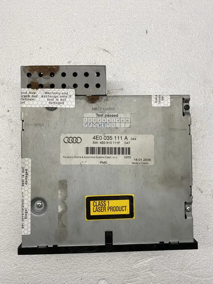 Audi A6 S6 C6 4F (2004 - 2008) CD/DVD чейнджер — фото 2