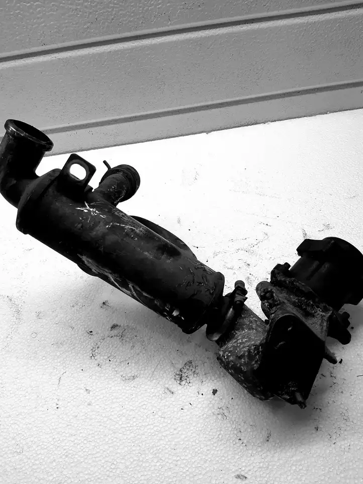 Peugeot 407 (2004 - 2011)  9646762280 Охладитель EGR