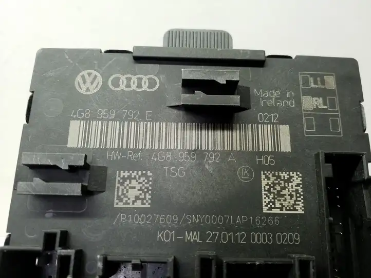 Audi A6 C7 (2011 - 2014) 4G0959792E Блок управления дверью — фото 4