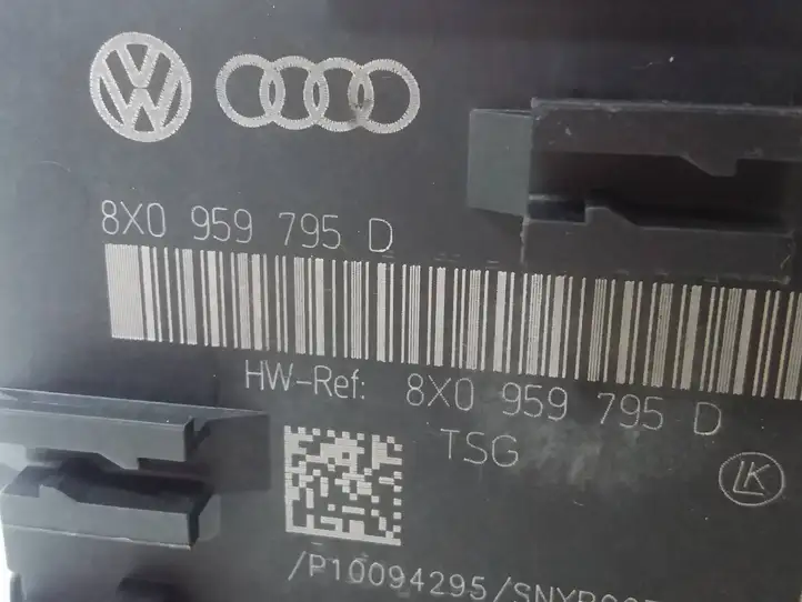 Audi A1 (2010 - 2014) 8X0959795D Блок управления дверью — фото 3
