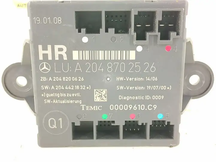 Mercedes-Benz C W204 (2007 - 2014)   Блок управления дверью