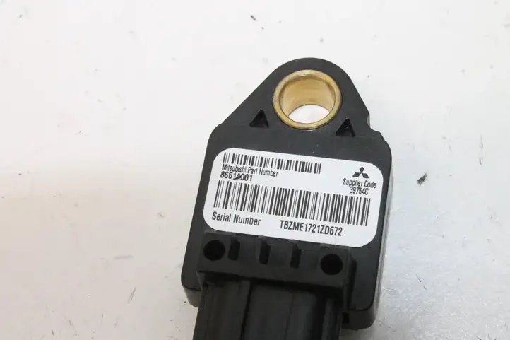 Mitsubishi Outlander (2007 - 2012) 8651A001 Датчик удара SRS — фото 4
