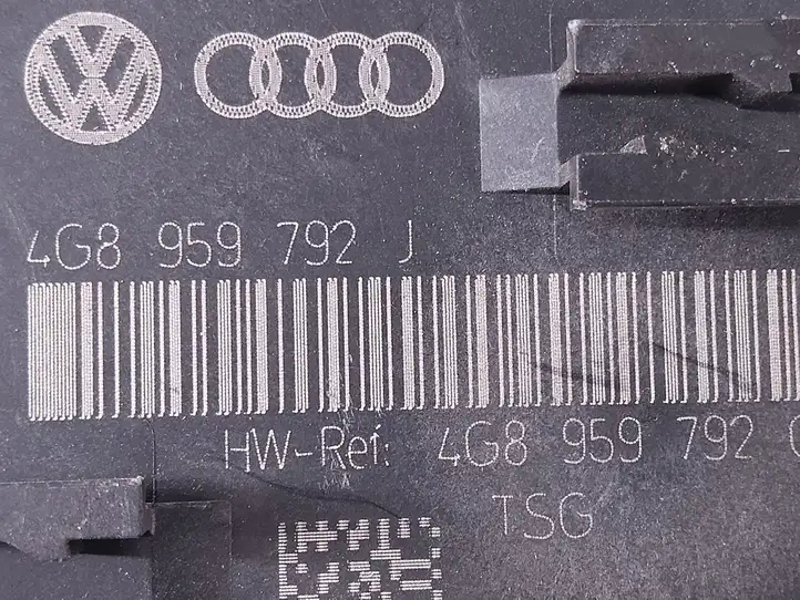 Audi A6 C7 (2011 - 2014) 4G8959792J Блок управления дверью — фото 2