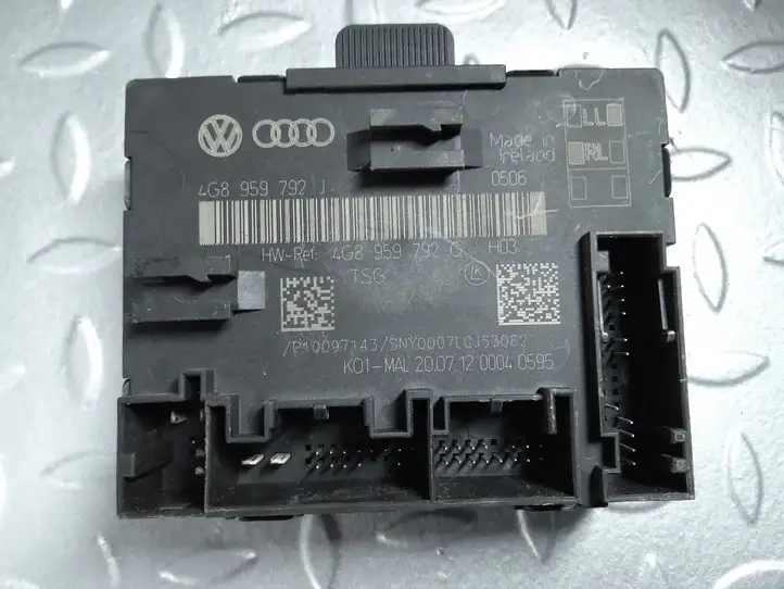 Audi A6 C7 (2011 - 2014) 4G8959792J Блок управления дверью — фото 5