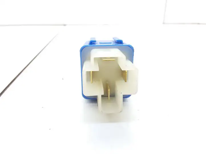 Nissan X-Trail T30 (2001 - 2007) 2523079981 Реле аварийных фонарей — фото 3