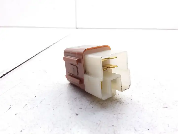 Nissan X-Trail T31 (2007 - 2014) 2523079963 Реле аварийных фонарей — фото 2