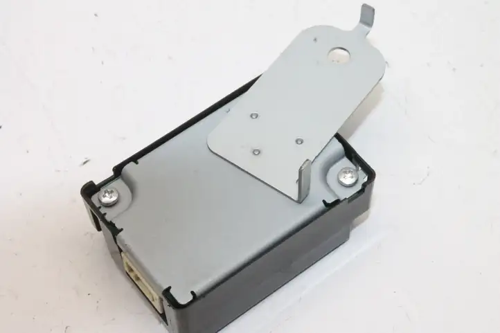 Toyota RAV 4 (XA40) (2012 - 2018) 8974142260 Реле аварийных фонарей — фото 3