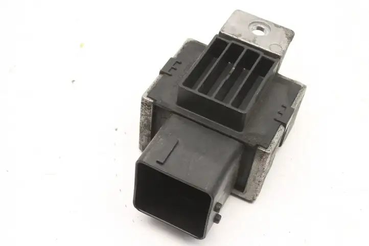 Jaguar XF X250 (2007 - 2015)  AV6112A343BA Реле аварийных фонарей