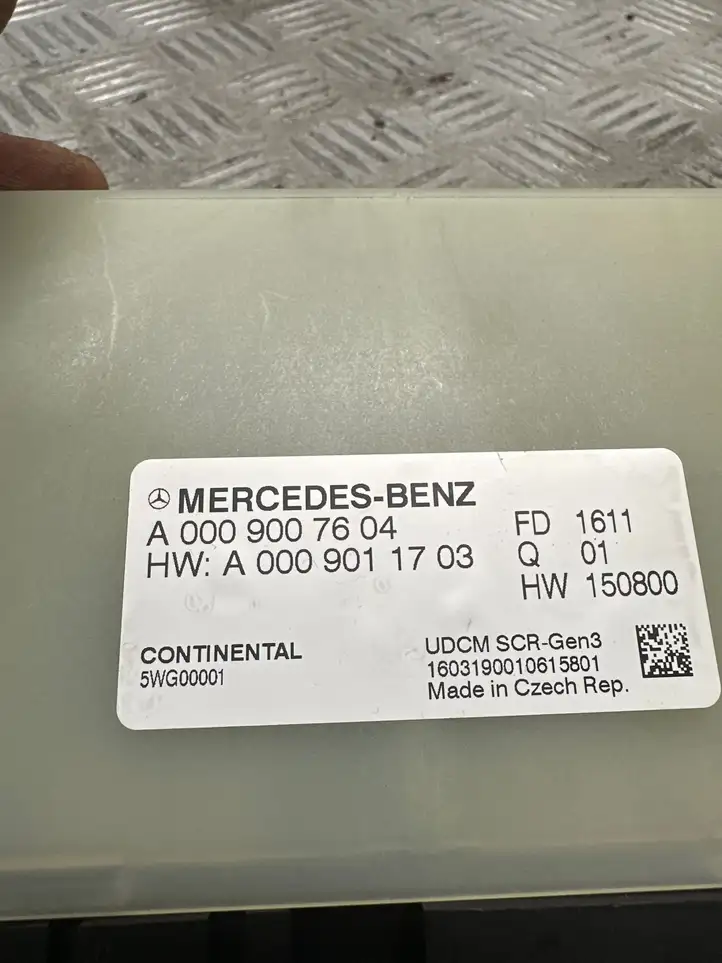 Mercedes-Benz E W213 (2016 - ) A0009007604 Блок управления системой выбросов — фото 3