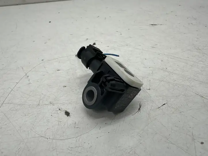 BMW 3 F30 F35 F31 (2012 - 2018) 9234989 Датчик удара SRS — фото 2