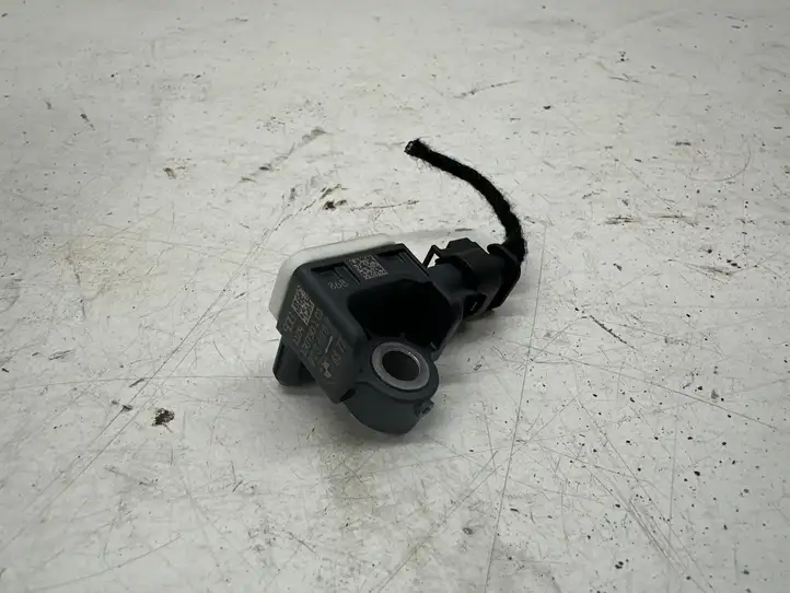 BMW 3 F30 F35 F31 (2012 - 2018) 9234989 Датчик удара SRS — фото 1