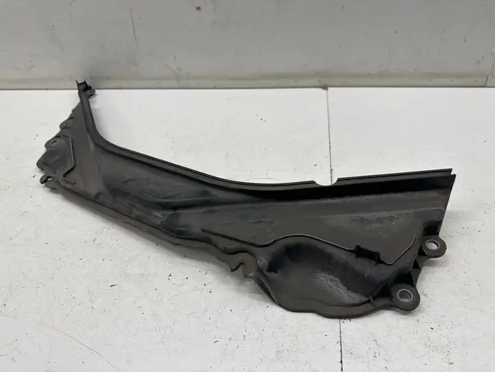 BMW 3 F30 F35 F31 (2012 - 2018) 7331243 Прочие детали моторного отсека — фото 2