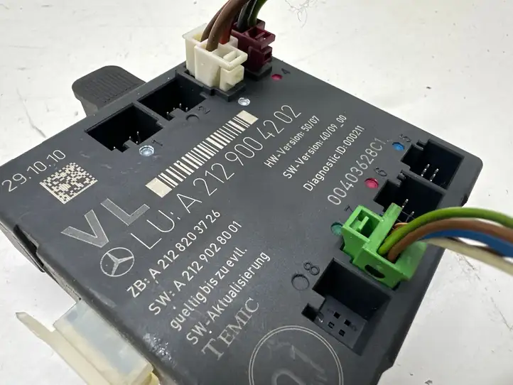 Mercedes-Benz E W212 (2009 - 2016)  A2129004202 Блок управления дверью