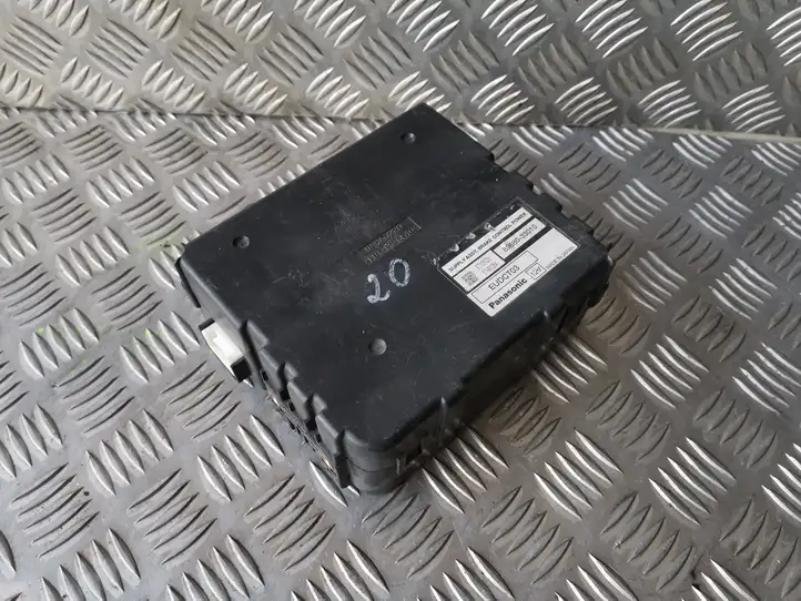 Lexus RX 330 - 350 - 400H (2003 - 2006) 8968033010 Блок управления тормозной системой — фото 1
