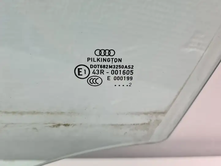 Audi A4 S4 B8 8K (2011 - 2015) Стекло передней двери — фото 2