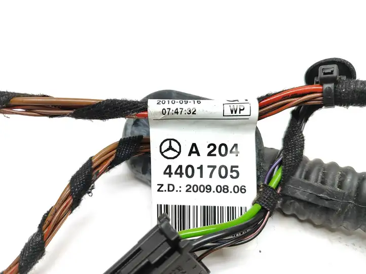Mercedes-Benz C W204 (2007 - 2014) A2044401705 Проводка задней двери — фото 4