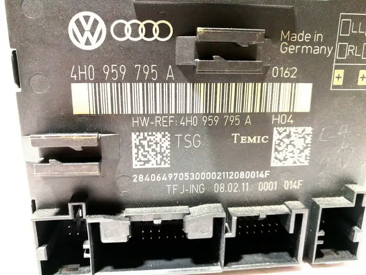 Audi A8 S8 D4 4H (2010 - 2014) 4H0959795A Блок управления дверью — фото 4