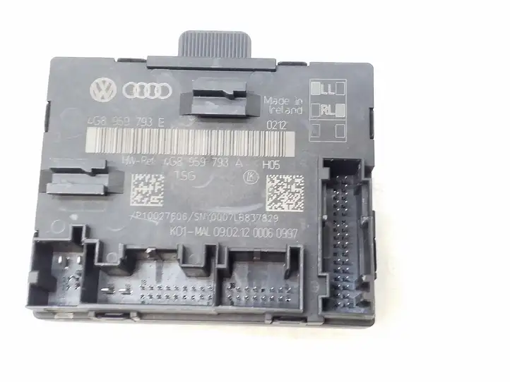 Audi A6 C7 (2011 - 2014) 4G8959793E Блок управления дверью — фото 1