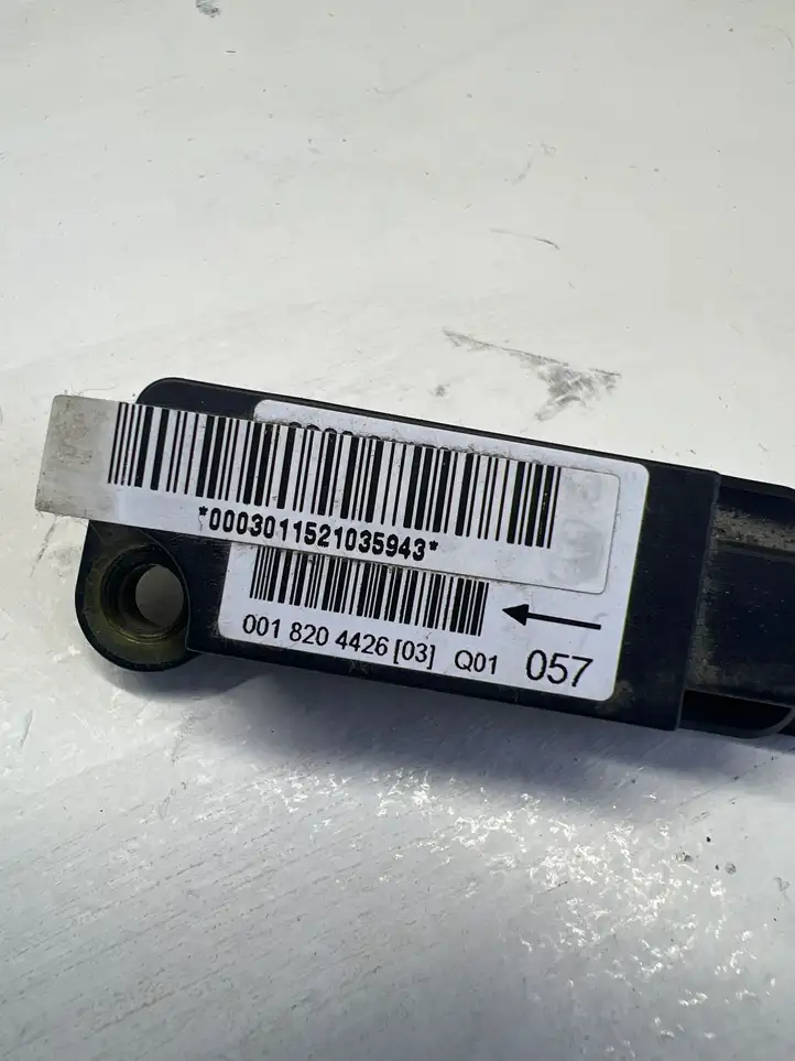 Mercedes-Benz C W203 (2000 - 2007) 0018204426 Датчик удара SRS — фото 3