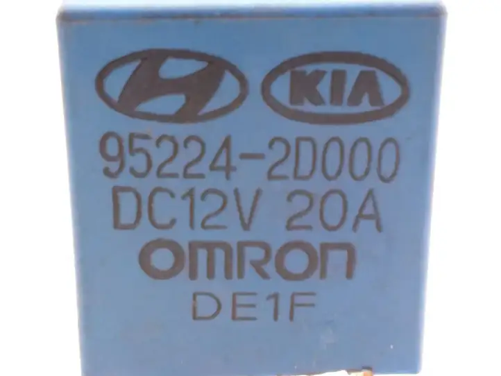 Hyundai Getz (2002 - 2005) 952242D000 Реле аварийных фонарей — фото 2