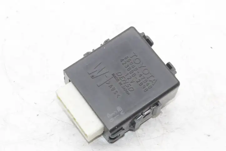 Toyota Prius+ (ZVW40) (2011 - 2018) 8594047040 Реле аварийных фонарей — фото 2