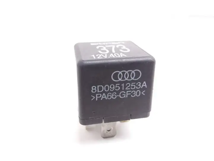 Audi A3/S3 8L (2000 - 2003) 8D0951253A Реле аварийных фонарей — фото 1