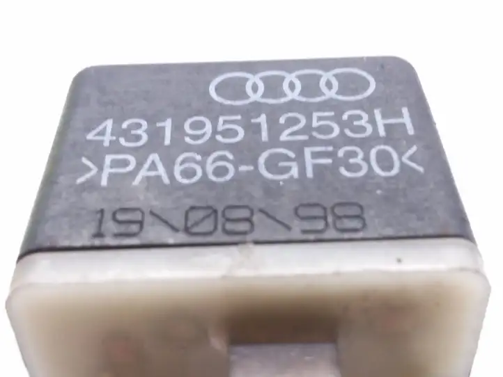Audi A6 S6 C5 4B (2001 - 2004) 431951253H Реле аварийных фонарей — фото 3