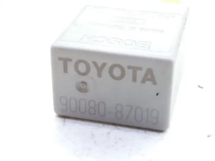 Toyota Corolla Verso E121 (2004 - 2007) 9008087019 Реле аварийных фонарей — фото 3
