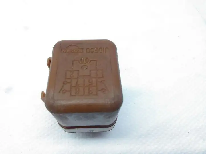 Nissan Almera N16 (2000 - 2010) 2523079964 Реле аварийных фонарей — фото 3