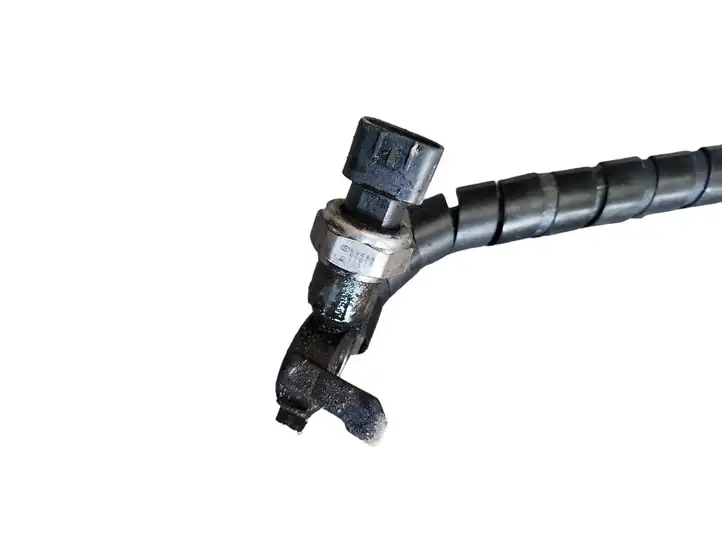 Toyota Avensis T250 (2006 - 2009) 8944851010 Датчик давления масла двигателя — фото 2