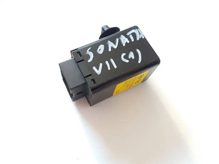 Hyundai Sonata LF (2015 - 2020)  952403S300 Реле аварийных фонарей