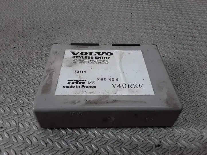 Volvo S40 (2000 - 2004)  30823623 Другие блоки управления / модули