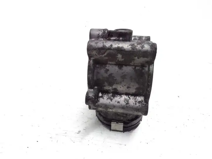 Mercedes-Benz C W204 (2007 - 2014) A6420900270 Дроссельная заслонка — фото 3