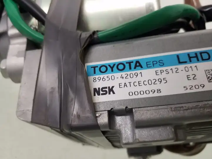 Toyota RAV 4 (XA40) (2012 - 2018) 8965042091 Насос гидроусилителя руля — фото 4