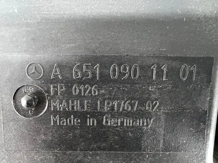 Mercedes-Benz C W204 (2007 - 2014) A6510901101 Корпус воздушного фильтра — фото 9