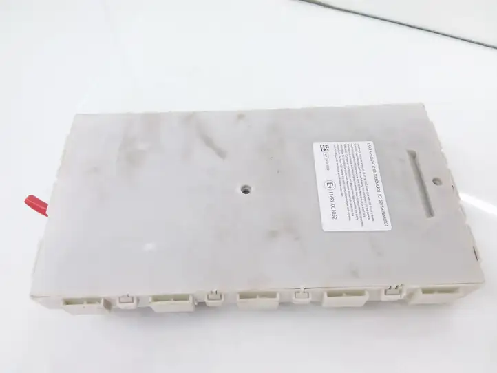 BMW 3 F30 F35 F31 (2012 - 2018) 9303547 Модуль комфорта — фото 3