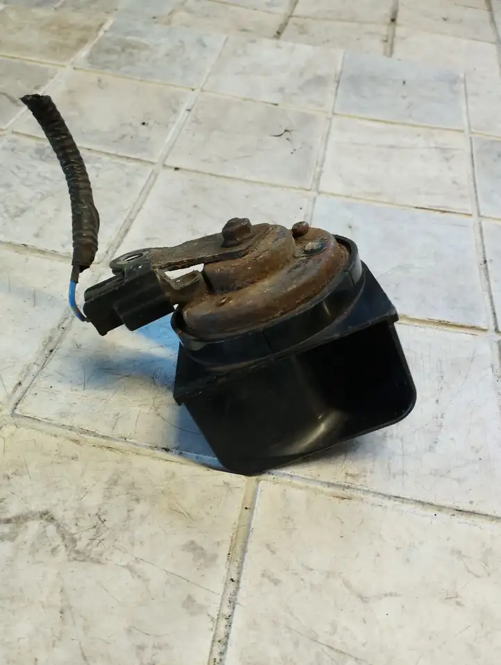 Honda Accord (2003 - 2007)  58943 Звуковой сигнал