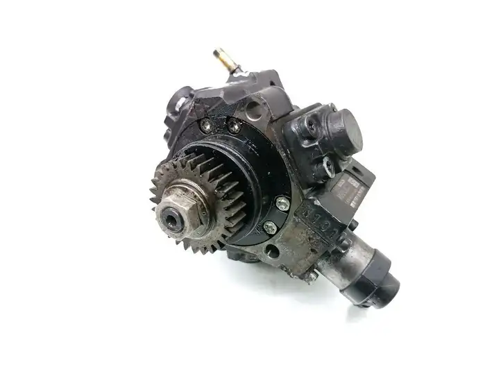 Nissan Qashqai (2010 - 2013) 8200690744 Топливный насос — фото 1