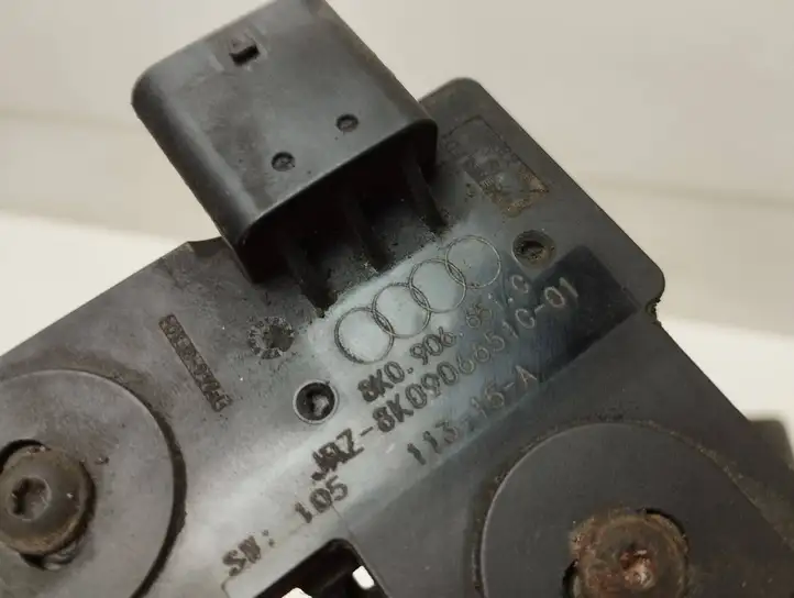 Audi A3/S3 8V (2016 - 2020) 8K0906651C Прочие блоки управления — фото 4