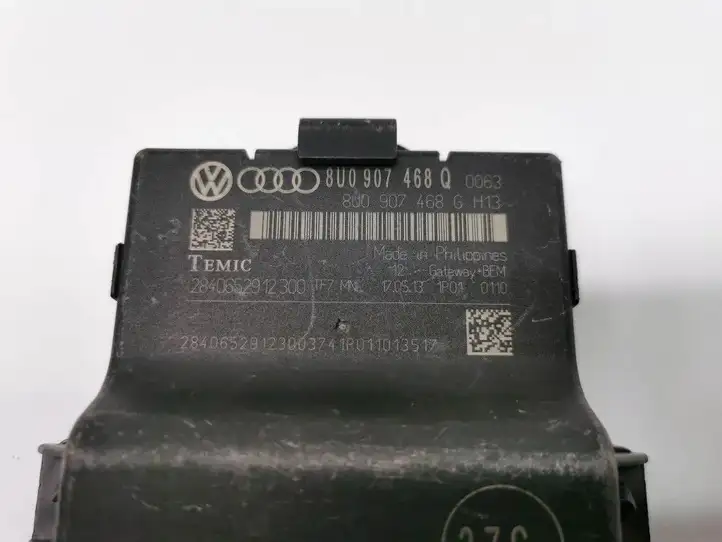 Audi A3/S3 8V (2012 - 2016) 8U0907468Q Прочие блоки управления — фото 4