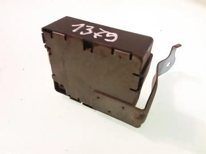 Toyota Previa (XR30, XR40) II (2000 - 2006)  8974128131 Блок управления центрального замка