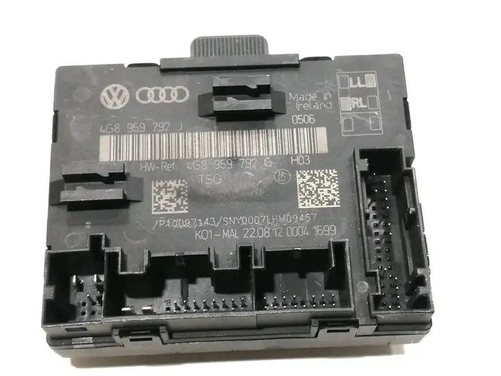 Audi A7 S7 4G (2010 - 2014) 4G8959792J Блок управления дверью — фото 3