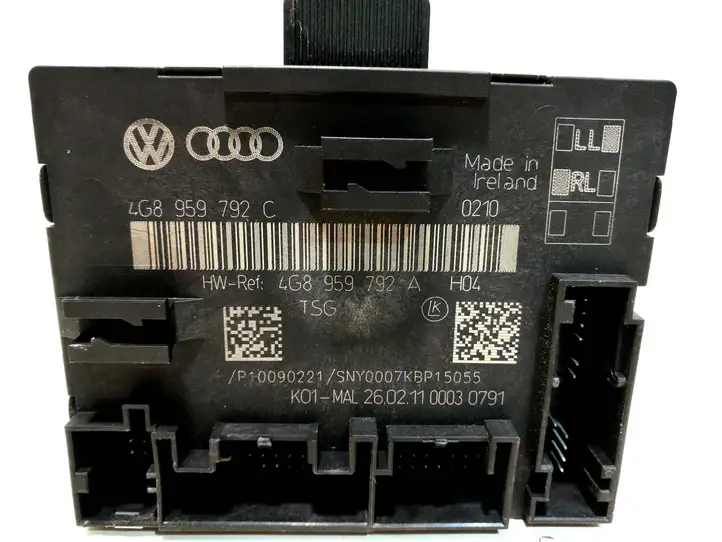 Audi A7 S7 4G (2010 - 2014) 4G8959792C Блок управления дверью — фото 2